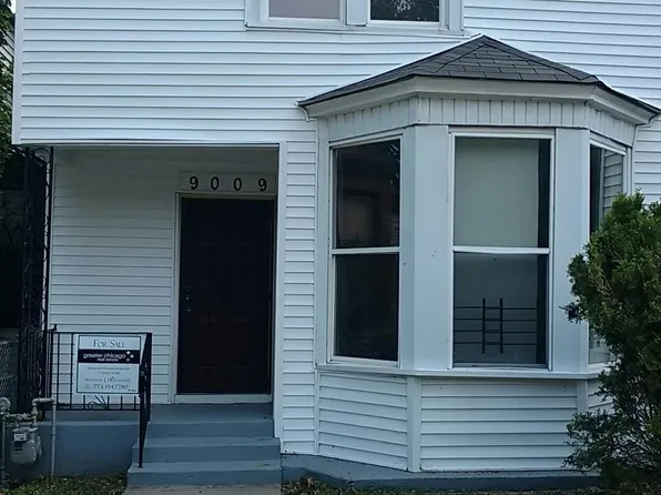 9009 S Dauphin Ave, Chicago, IL 60619