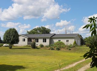 6714 W Woods Rd, Sidney, MI 48885