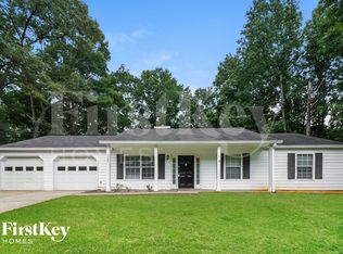 3765 Willow Ridge Rd, Douglasville, GA 30135