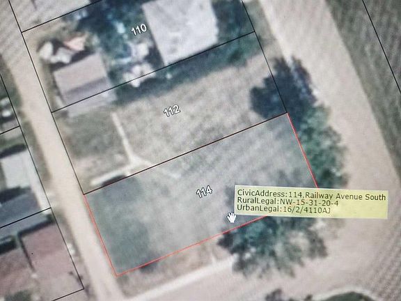 3rd image of 114 Railway Ave S