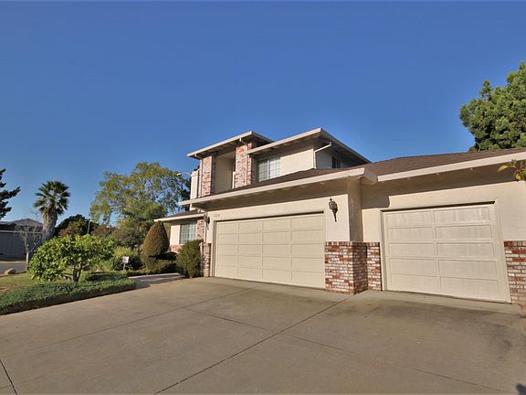 2nd image of 10218 Toni Ct