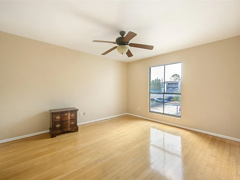 3055 Walnut Bend Ln #21 — Photo 13