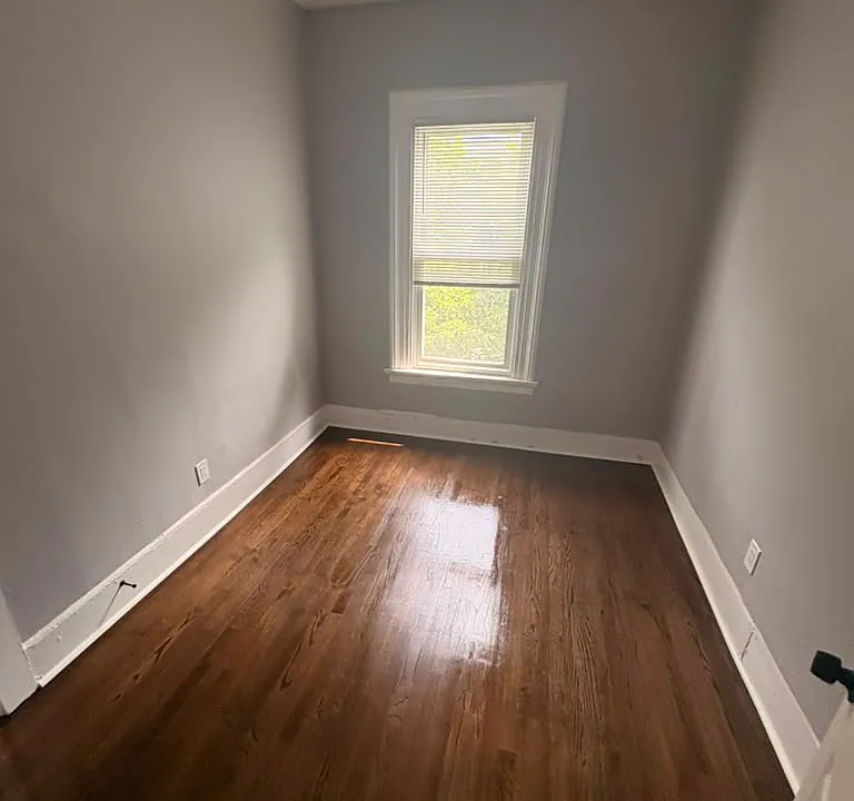 36 Stanley St #2