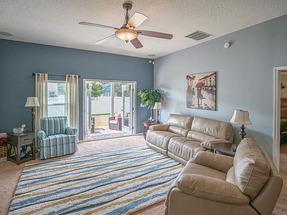 3rd image of 101 River Dee Dr