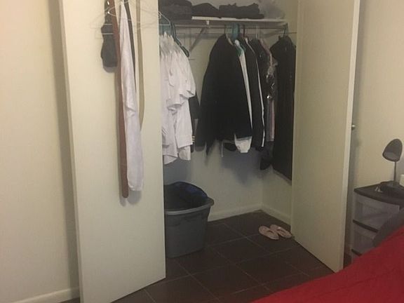 5th image of 3032 31st St APT 3A
