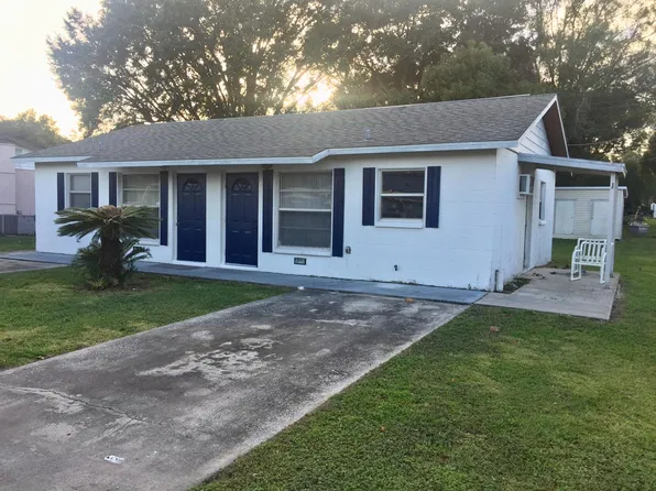 5411 Satsuma Dr, Zephyrhills, FL 33542
