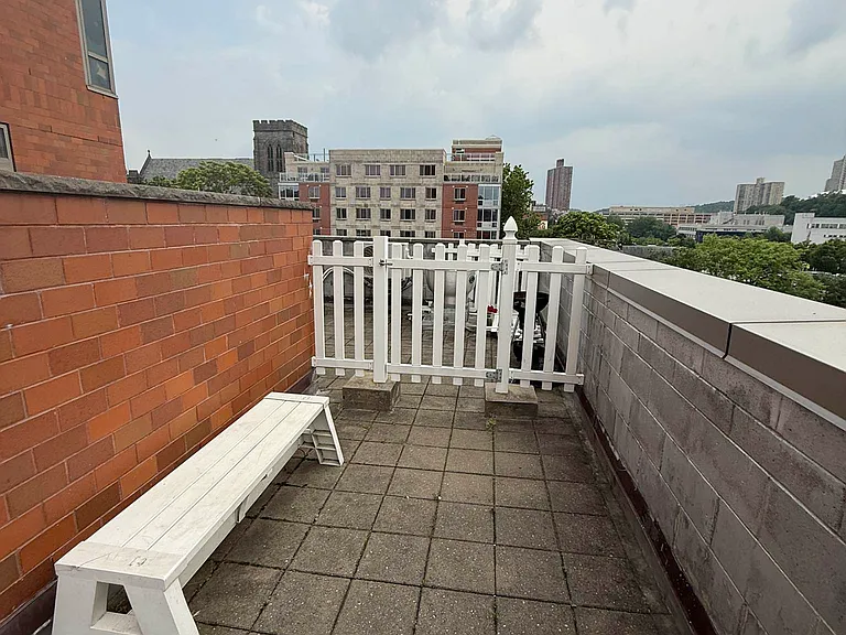 3120 Corlear Ave #1002 — Photo 21