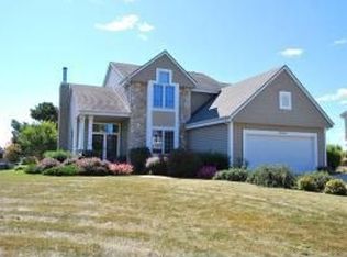 S77W16583 Bridgeport Way, Muskego, WI 53150