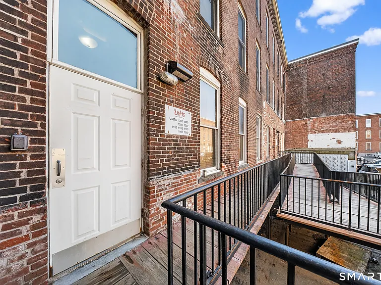 325 Lafayette St #1103 — Photo 17