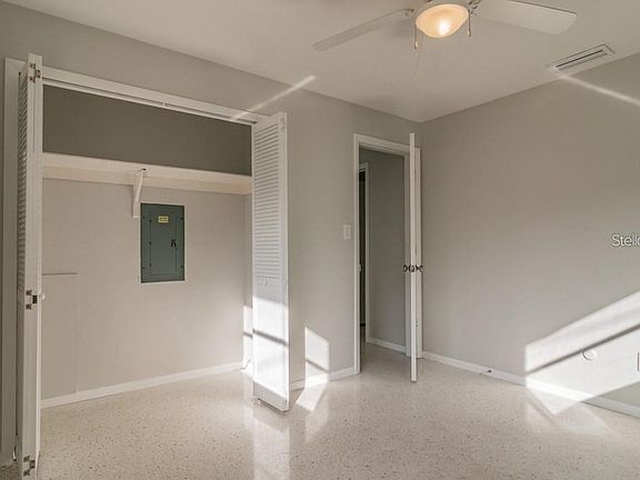 3rd image of 2175 Indigo Dr