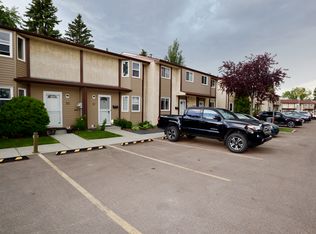 10453 20th Ave NW #21, Edmonton, AB T6J5H1