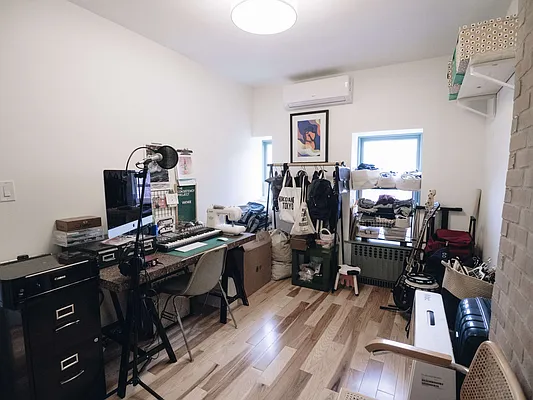 Rented by Gazal International Brokerage Group | media 17