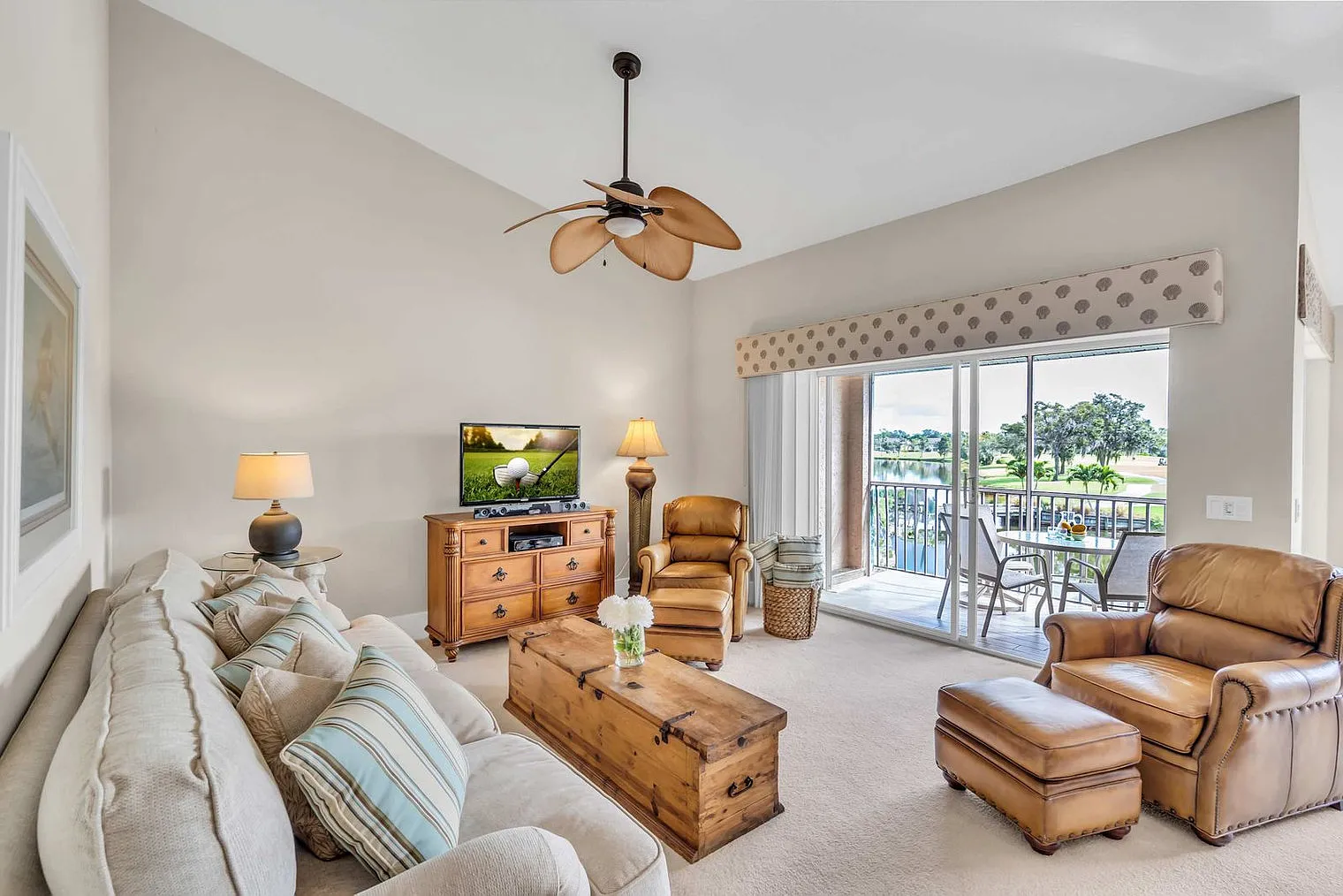 2 bed, 2.0 bath, 1302 sqft, $3,153 — Photo 1