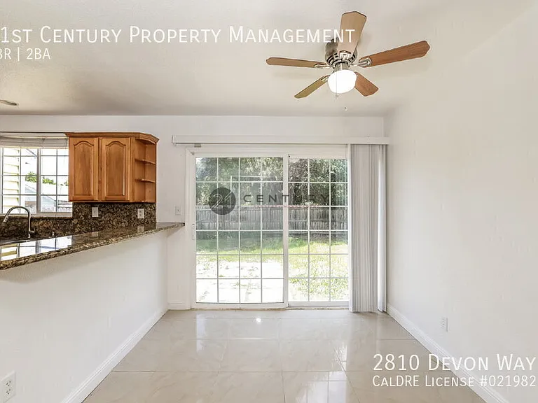 2810 Devon Way — Photo 22
