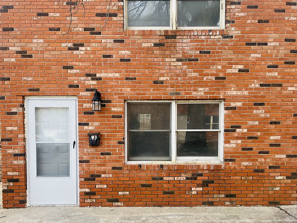 1st image of 846 N Main St APT J