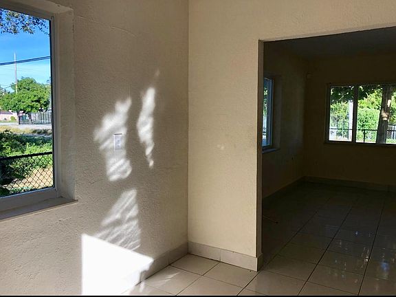 3rd image of 10150 NW 8th Ave