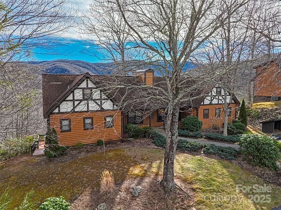 4th image of 383 Overlook Dr #2