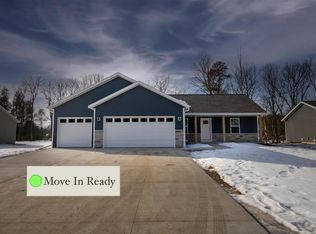 212 Leonard St, Stevens Point, WI 54481