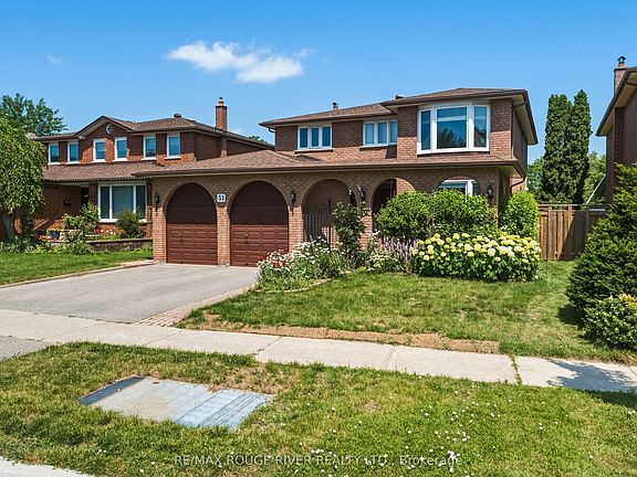 2nd image of 51 Sugarbush Sq
