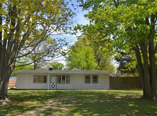 12479 Avalon Dr, Grafton, OH 44044