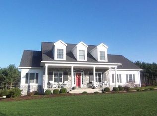 165 Holly Ridge Dr, State College, PA 16801