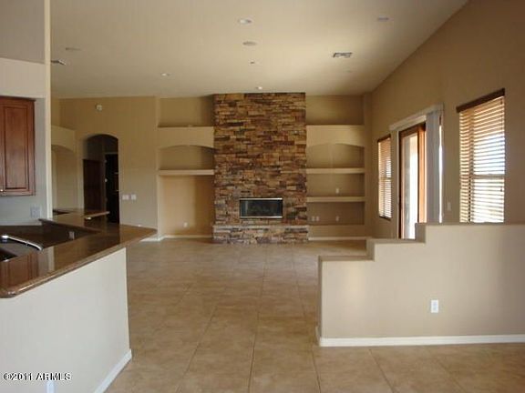 3rd image of 8622 N 192nd Ave