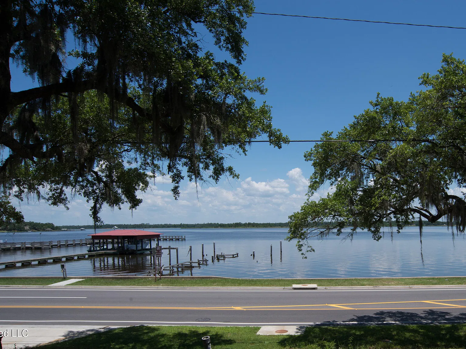 2 bed, 2.0 bath, 1914 sqft, $3,800 — Photo 3