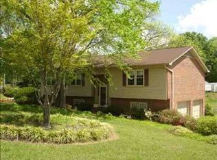 202 Springvale Dr, Mauldin, SC 29662