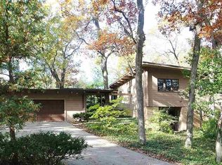 2522 W Chickadee Trl, Rockford, IL