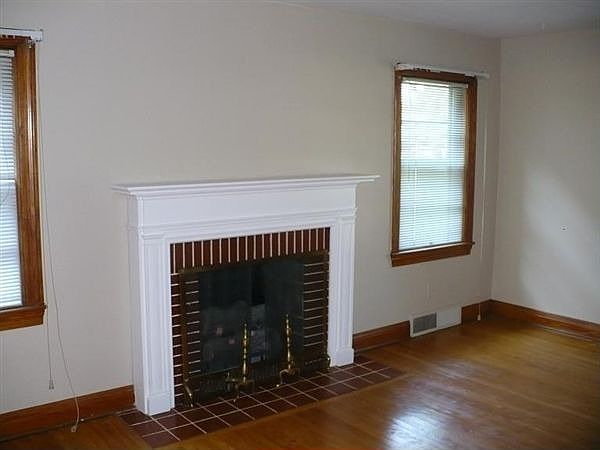 LR Fireplace