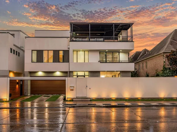 1310 Nantucket Dr, Houston, TX 77057