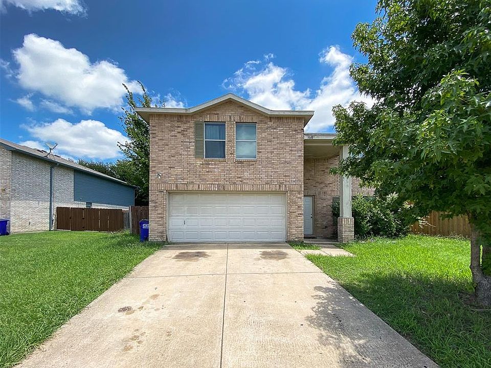 1st image of 3848 Summer Hill Dr