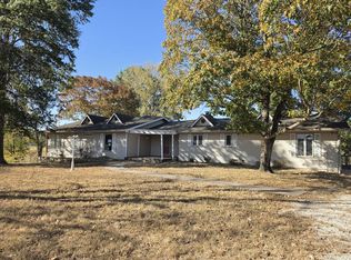3905 W Farm Road 2, Brighton, MO 65617