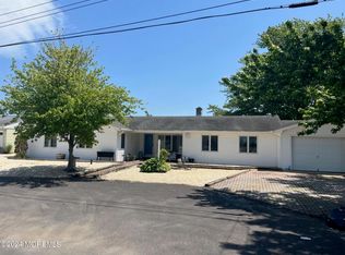 21 Davey Jones Way, Waretown, NJ 08758