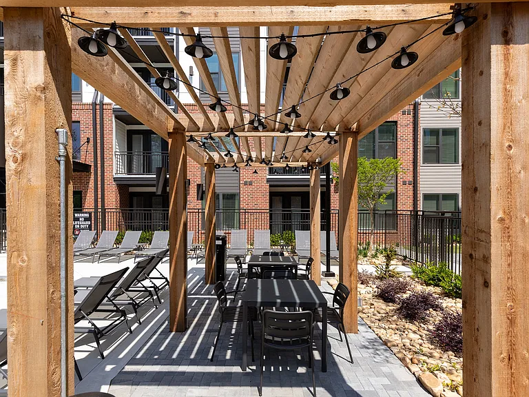 915 Glenwood Apartments on the Beltline — Photo 49
