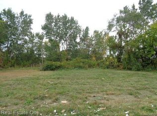 2628 Hunt St, Detroit, MI 48207