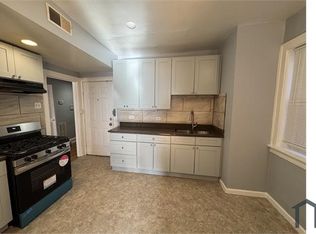 7753 S Kingston Ave APT 2, Chicago, IL 60649