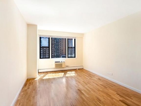 5th image of 96 57th Ave #Lon09f