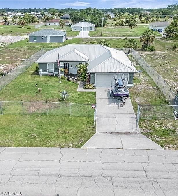 1356 Jupiter Loop, Labelle, FL 33935 | MLS #224020197 | Zillow
