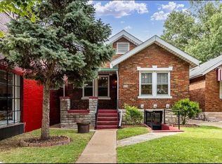 5218 Chippewa St, Saint Louis, MO 63109