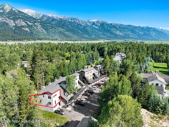 5th image of 4011 W Lake Creek Dr #1-18-2