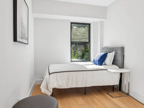 436 West 47th Street image 6 of 6