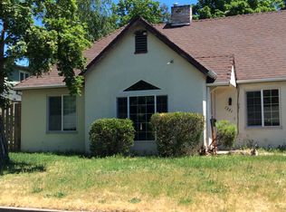 1331 NW Hawthorne Ave, Grants Pass, OR 97526