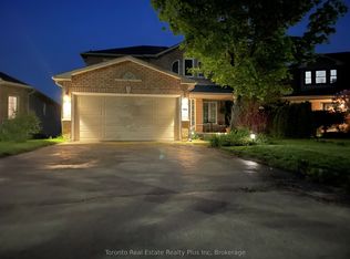21 Nicholson Dr, Barrie, ON L4N 8L7