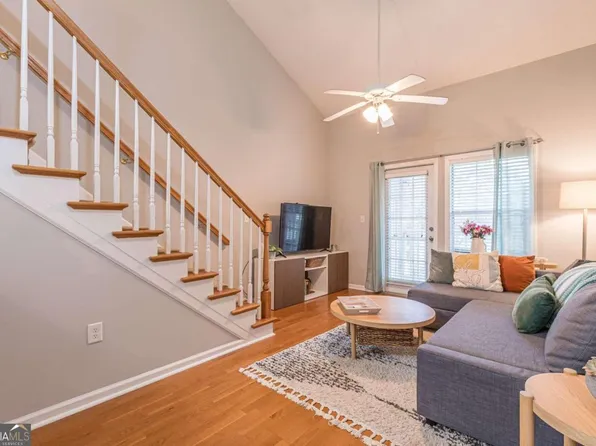 2303 Westchester Rdg NE, Atlanta, GA 30329
