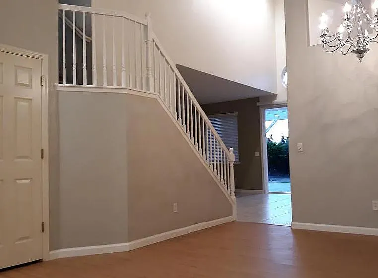 4 bed, 2.5 bath, 1990 sqft, $2,675 — Photo 3