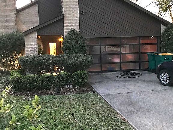 4th image of 422 Rolling Hills Dr