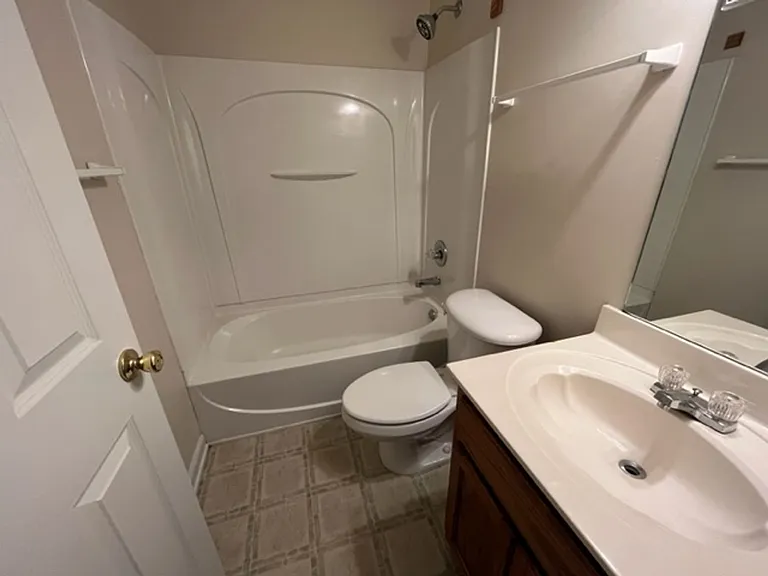 7454 Perrin Ln — Photo 6