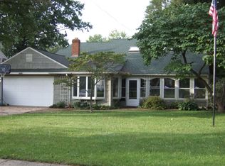 23216 West Rd, Olmsted Falls, OH 44138