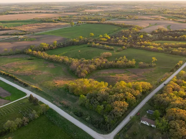 0 20th Pl, Lacona, IA 50139